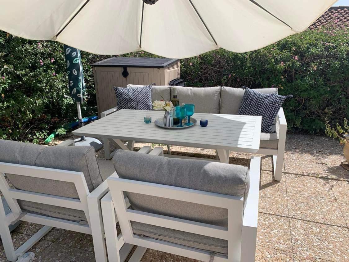Bay Cottage Beautiful Cosy Luxury Cottage - Beach Area بيسوري المظهر الخارجي الصورة